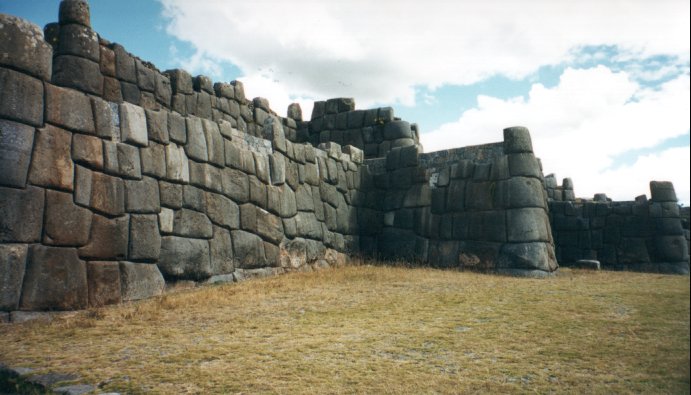 Sacsayhuamán, Cuzco